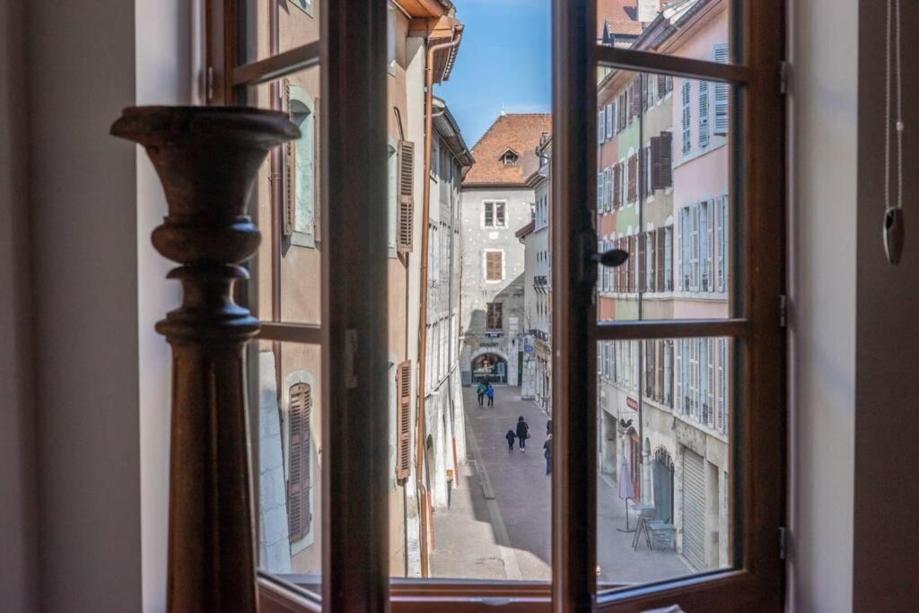 Appartement Le Rousseau à Annecy Extérieur photo