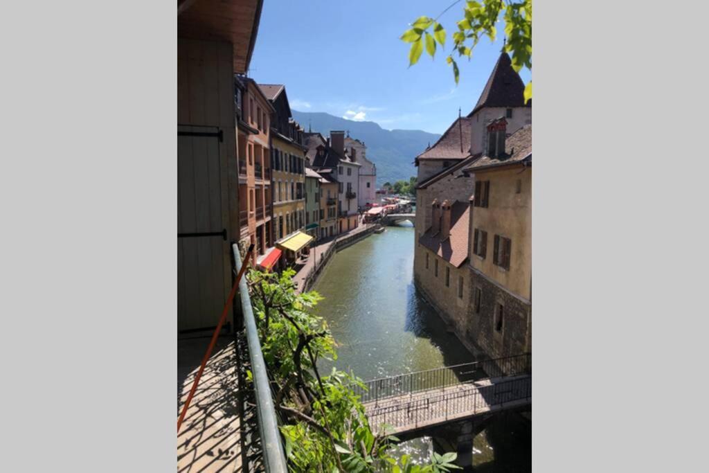 Appartement Le Rousseau à Annecy Extérieur photo