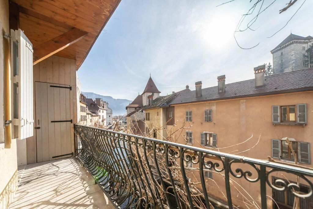 Appartement Le Rousseau à Annecy Extérieur photo